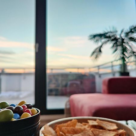 Maisonette-Penthouse Inklusive Whirlpool Ueber Den Daechern Von Magdeburk Exteriér fotografie